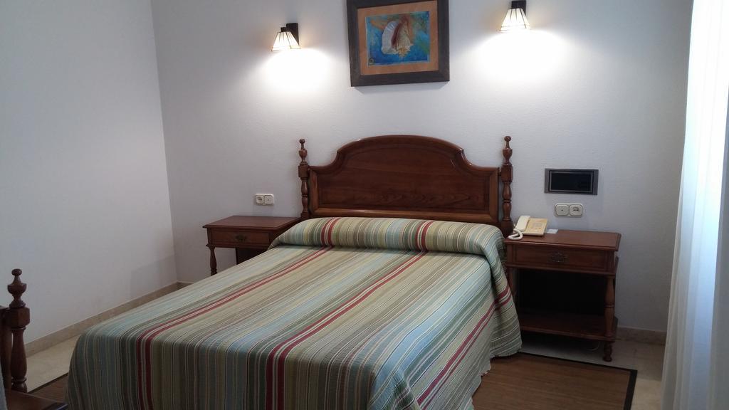 Hotel Serantes O Grove Buitenkant foto