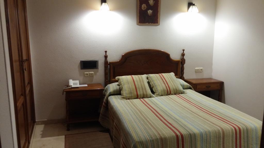 Hotel Serantes O Grove Buitenkant foto